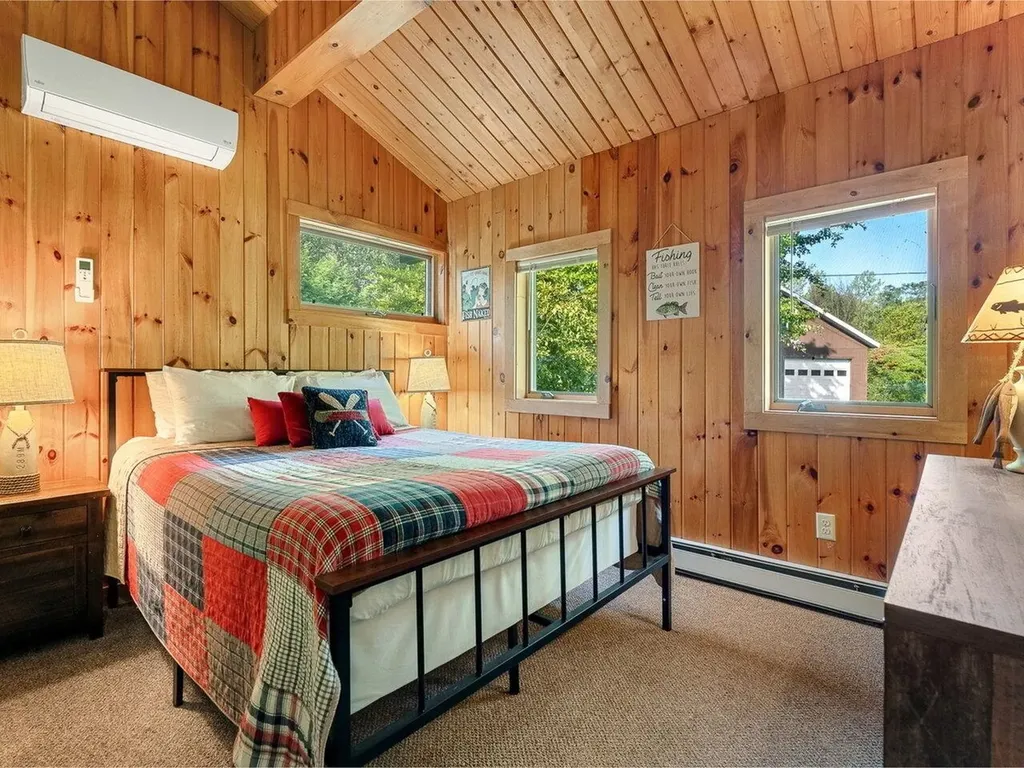 10 Macomber Point Alburgh VT 05440