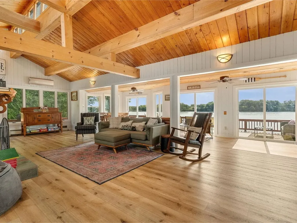 10 Macomber Point Alburgh VT 05440