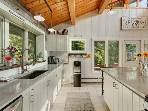 10 Macomber Point Alburgh VT 05440