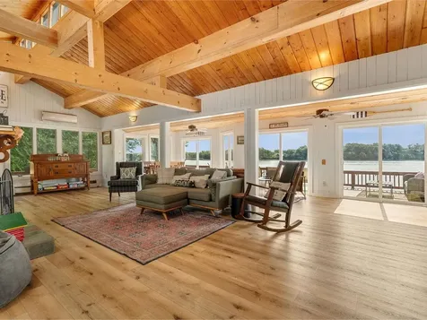 10 Macomber Point Alburgh VT 05440