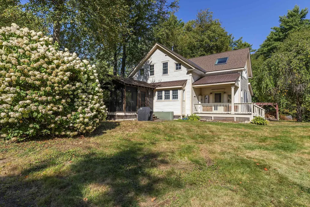 246 Putnam Hill Road Chester VT 05143