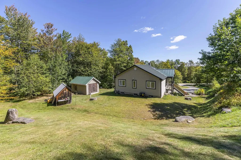 1979 North Hill Road Andover VT 05143