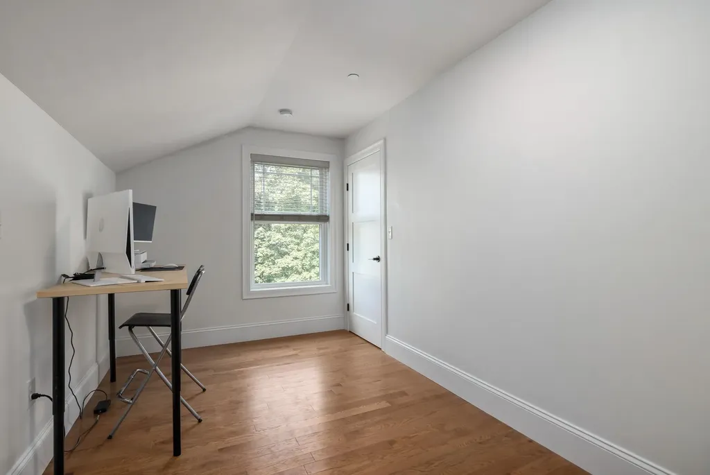 114 Saratoga Way Portsmouth NH 03801