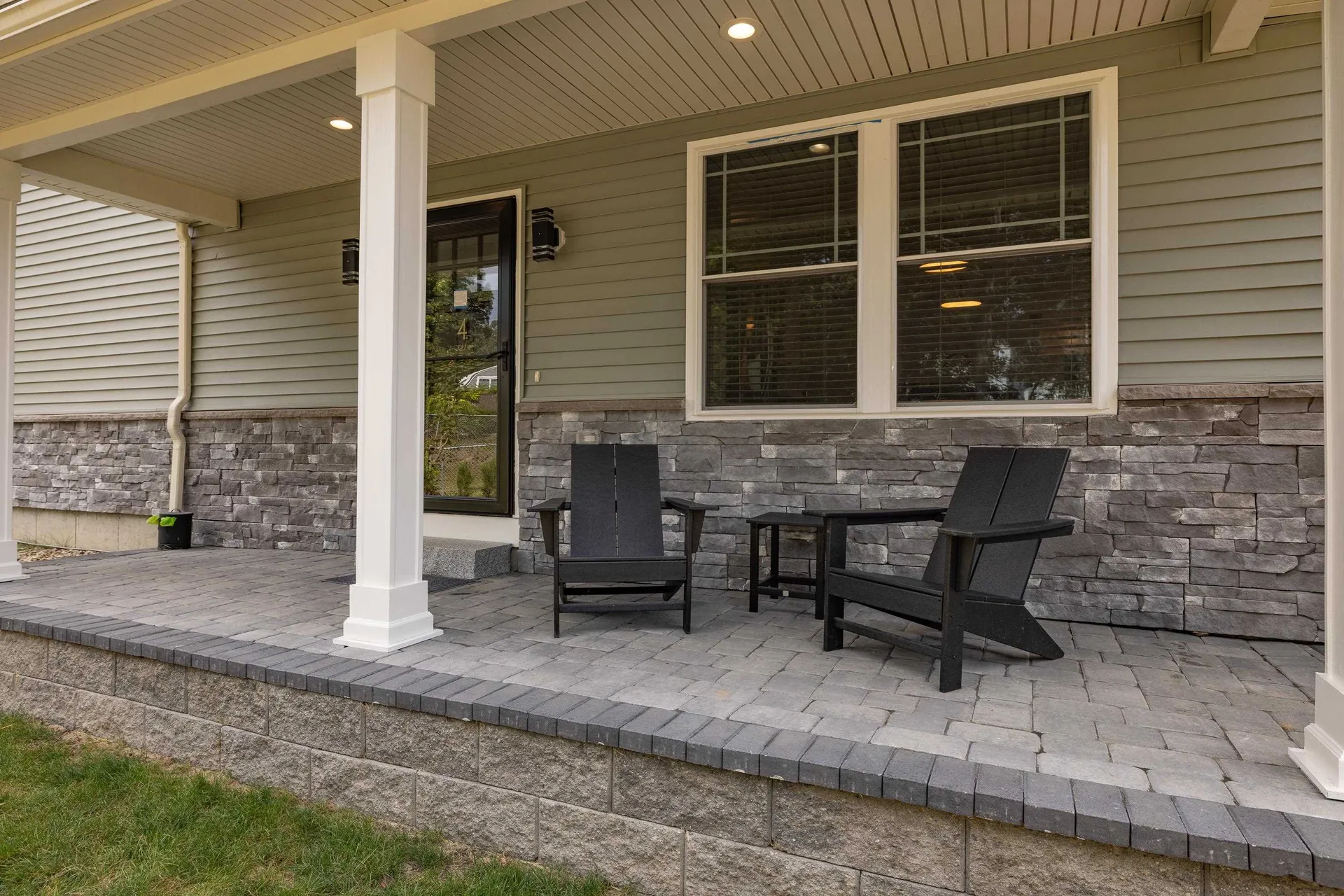 114 Saratoga Way Portsmouth NH 03801