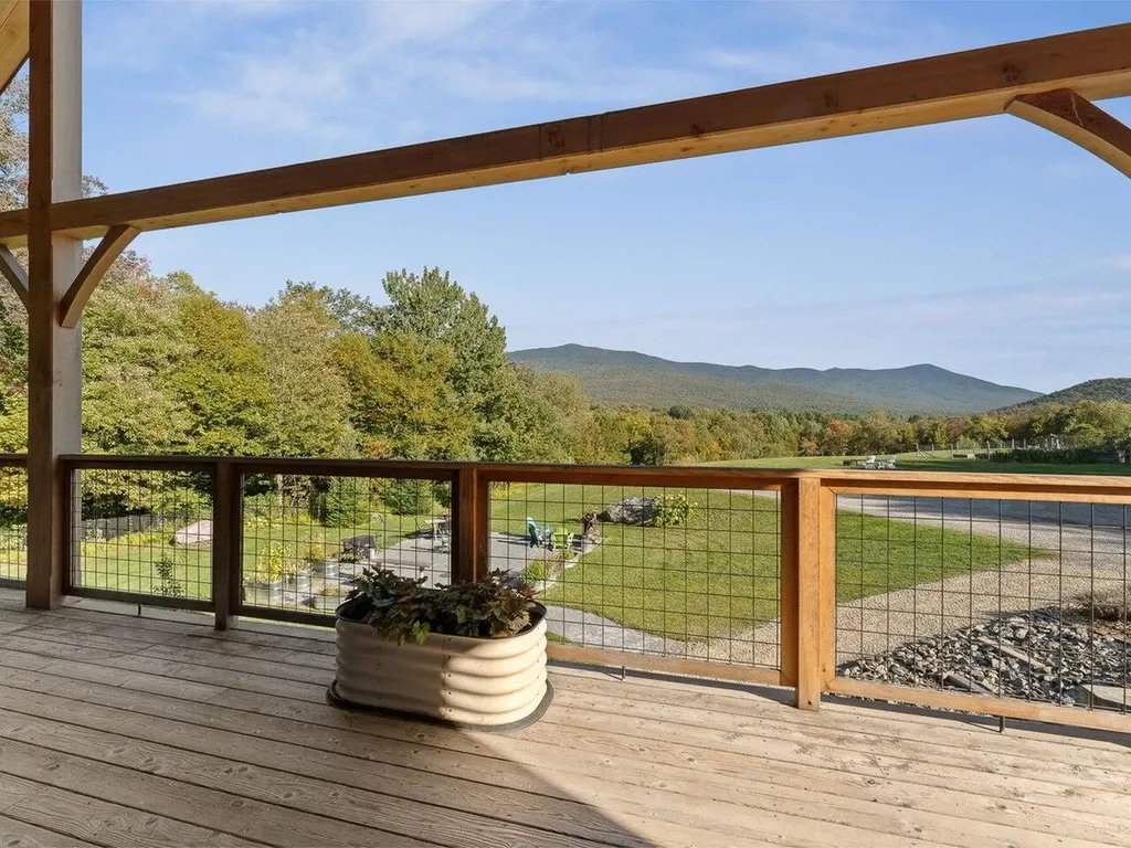 242 Meadow Brook Drive Starksboro VT 05487