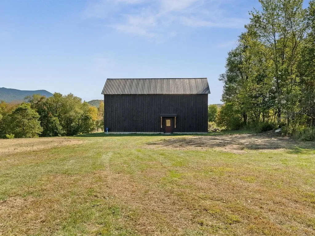 242 Meadow Brook Drive Starksboro VT 05487