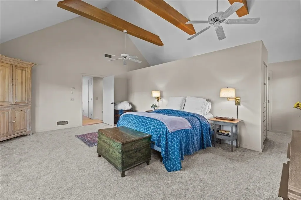 615 Field Road Stowe VT 05672