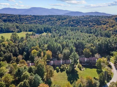 615 Field Road Stowe VT 05672