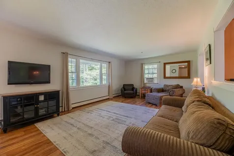 27 Owls Head Hill Lane Dorset VT 05251