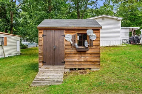 5 N Fuchsia Drive Rochester NH 03867