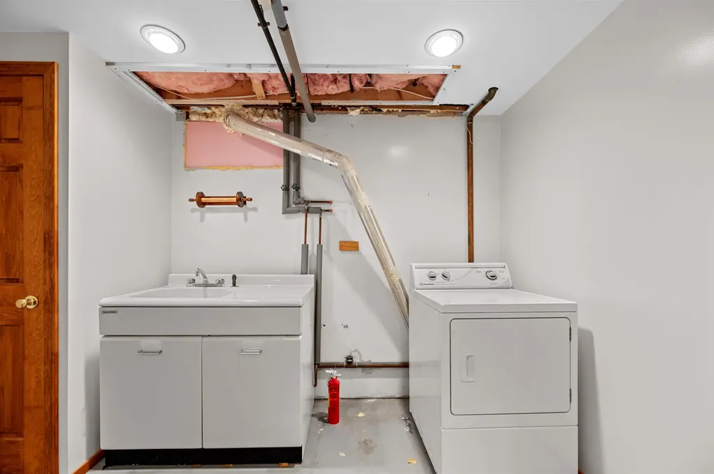 68 Spring Hollow Lane Montpelier VT 05602