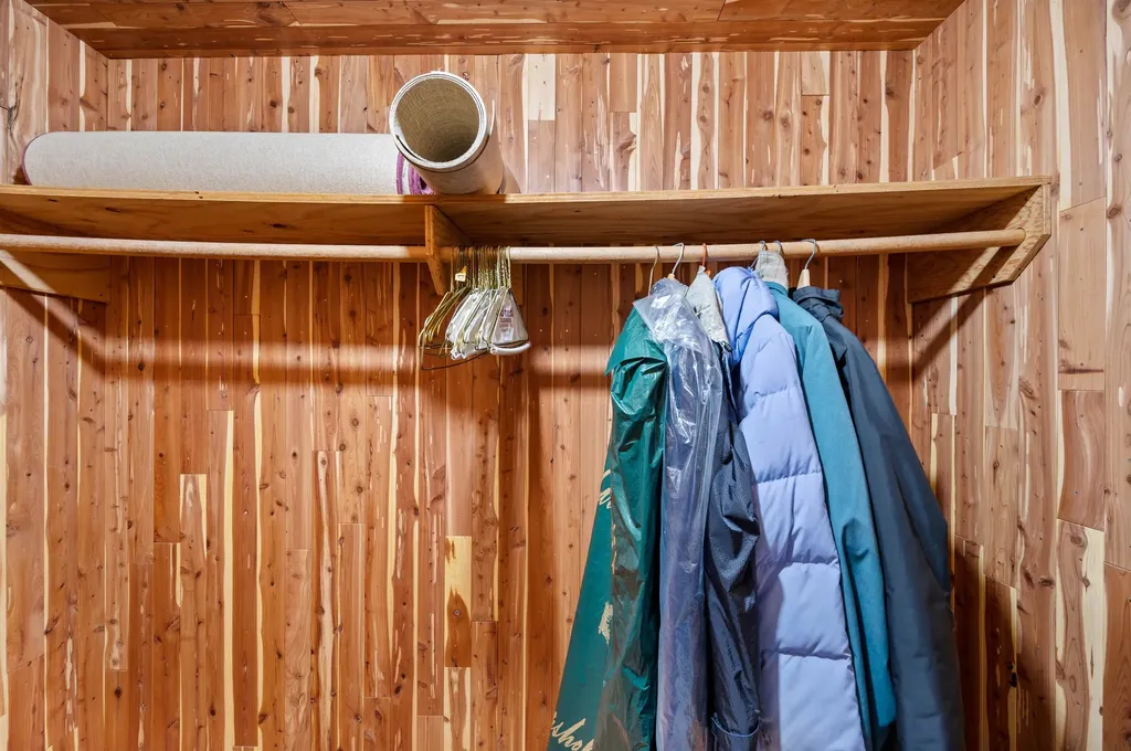 68 Spring Hollow Lane Montpelier VT 05602