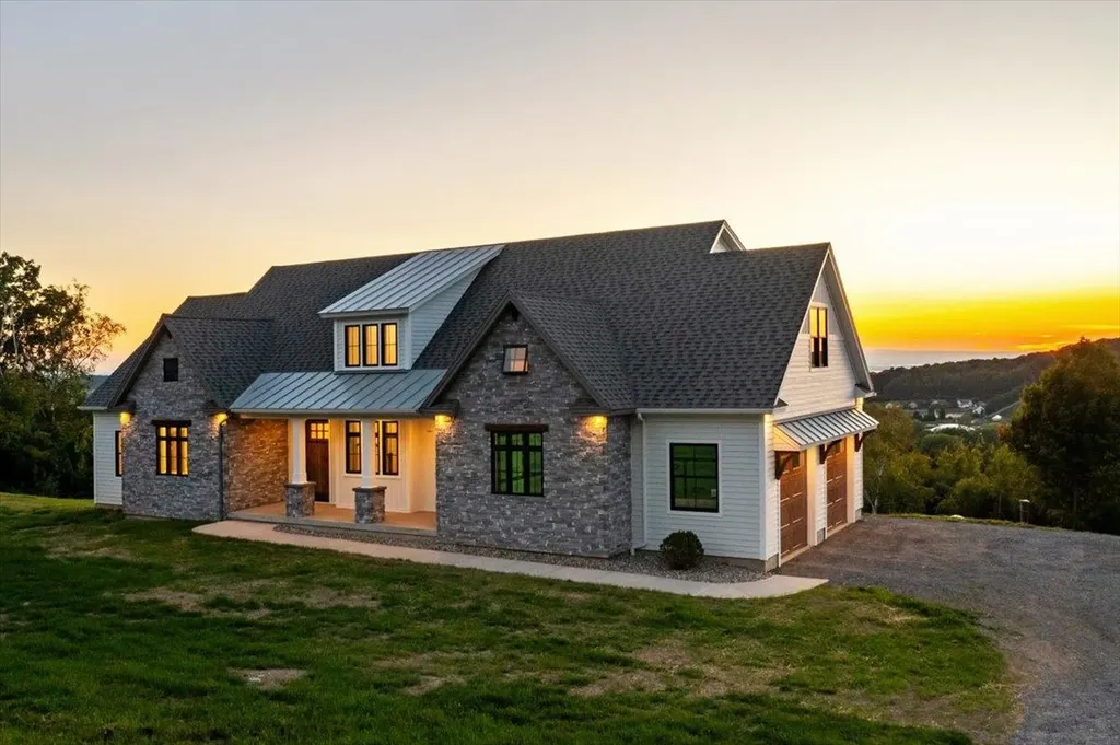 249 Bluff Lane St. Albans Town VT 05478