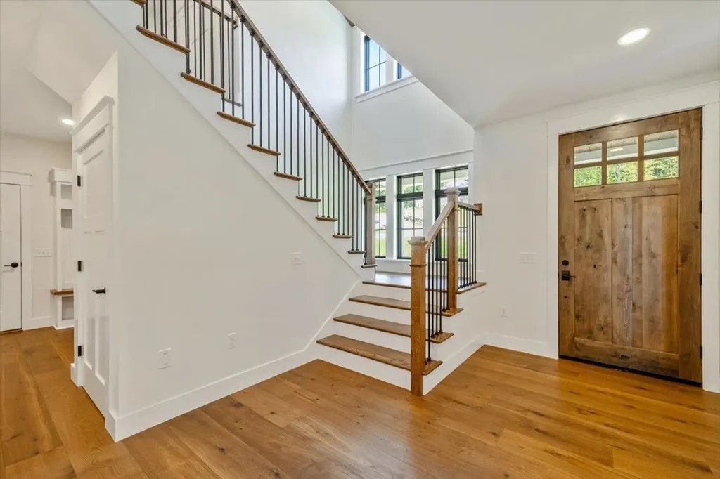 249 Bluff Lane St. Albans Town VT 05478