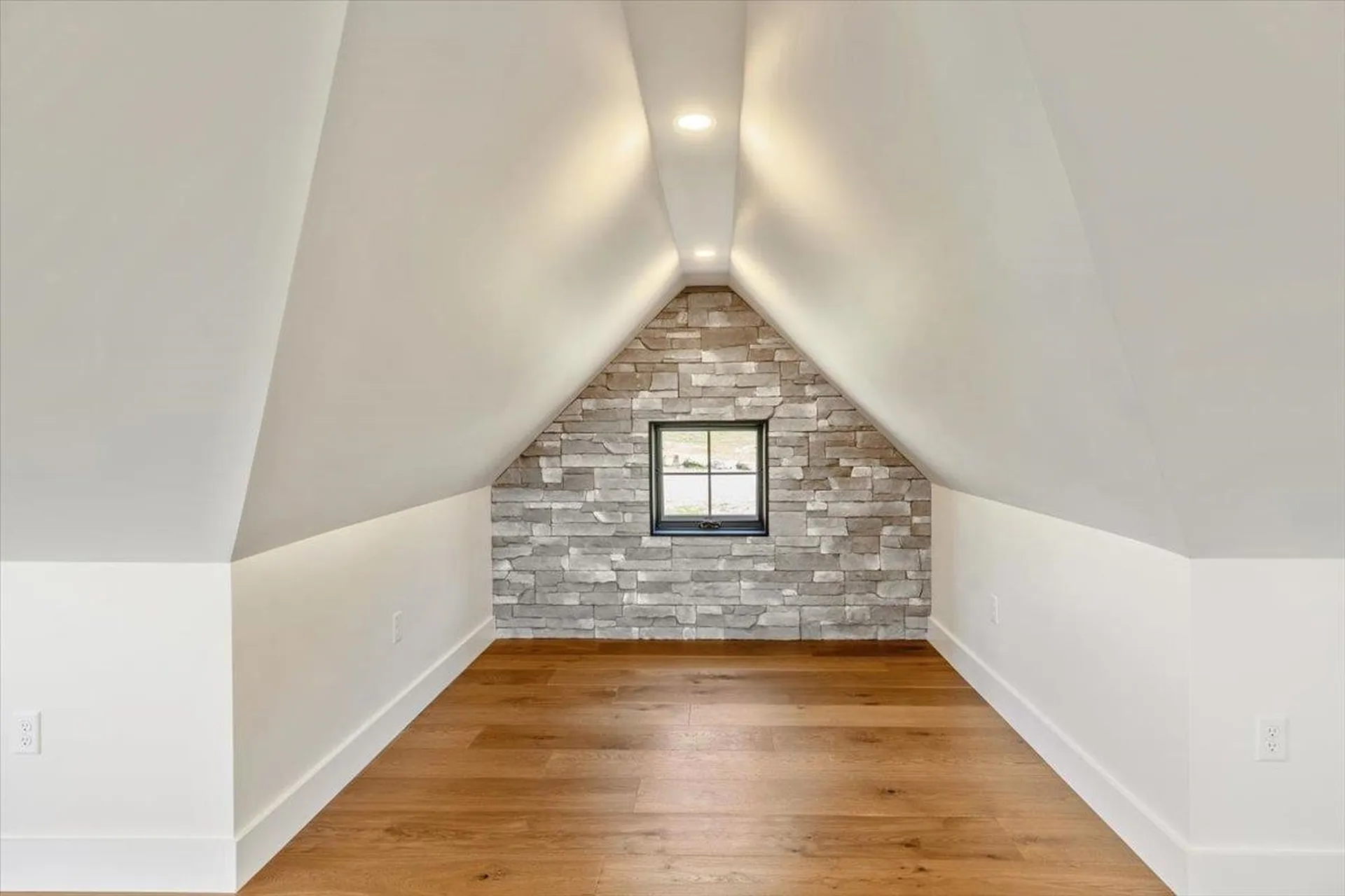 249 Bluff Lane St. Albans Town VT 05478