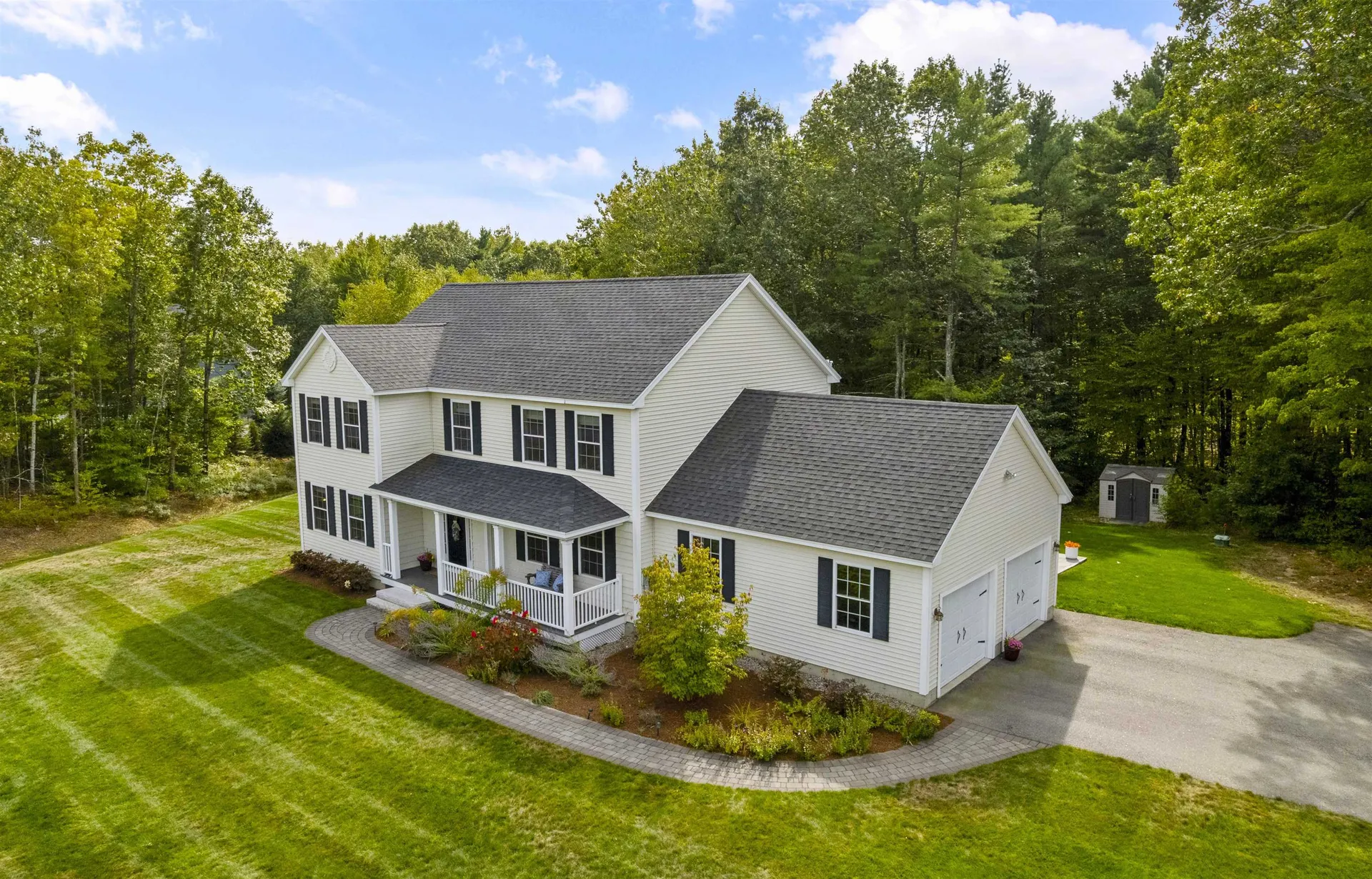 12 Walnut Hill Drive Hooksett NH 03106