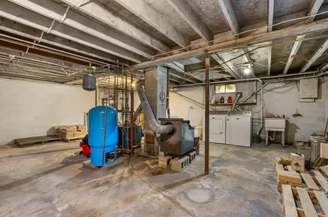 750 Percy Road Stark NH 03582