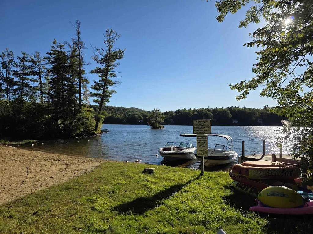 200 Hemlock Drive Gilmanton NH 03237