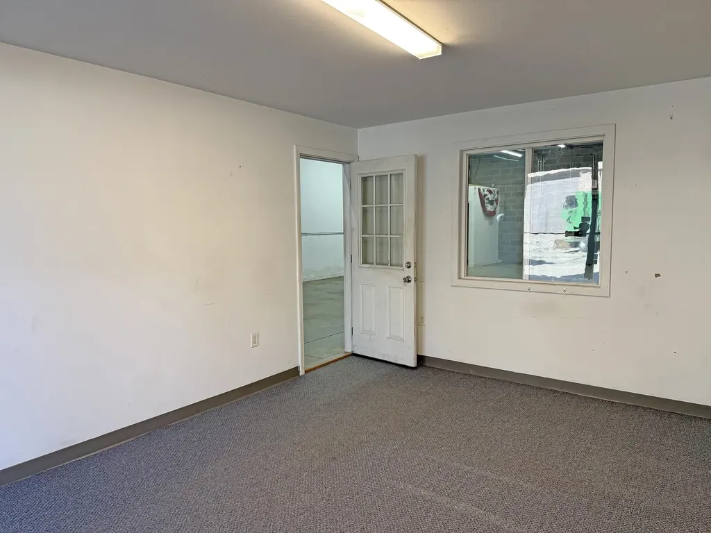 424 Route 125 Brentwood NH 03833