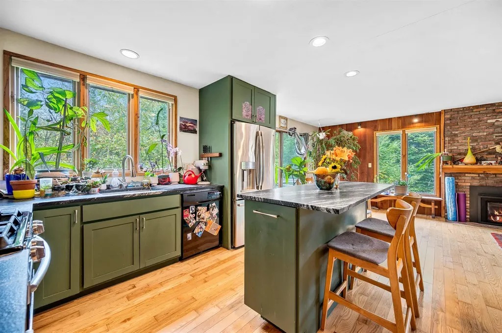 42 Catamount Lane Fayston VT 05673