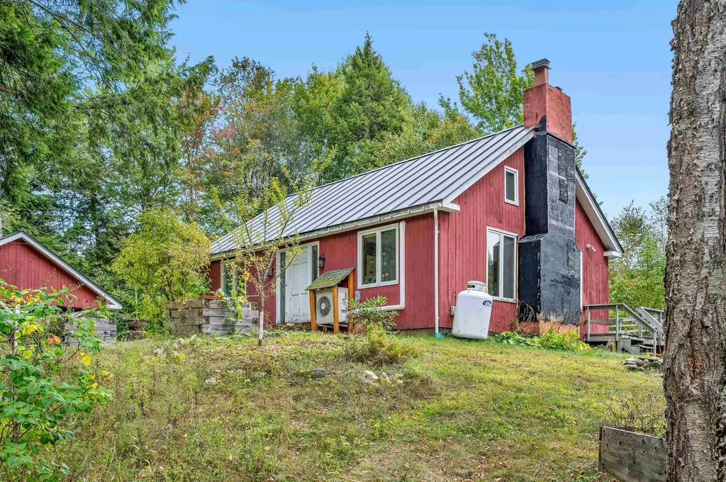 42 Catamount Lane Fayston VT 05673