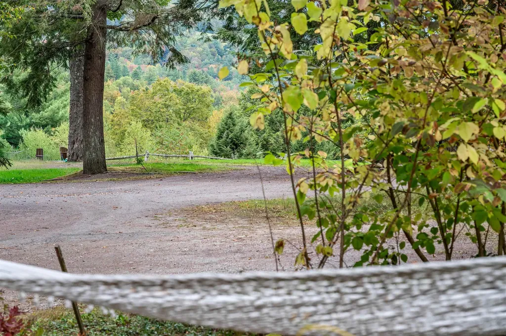 42 Catamount Lane Fayston VT 05673