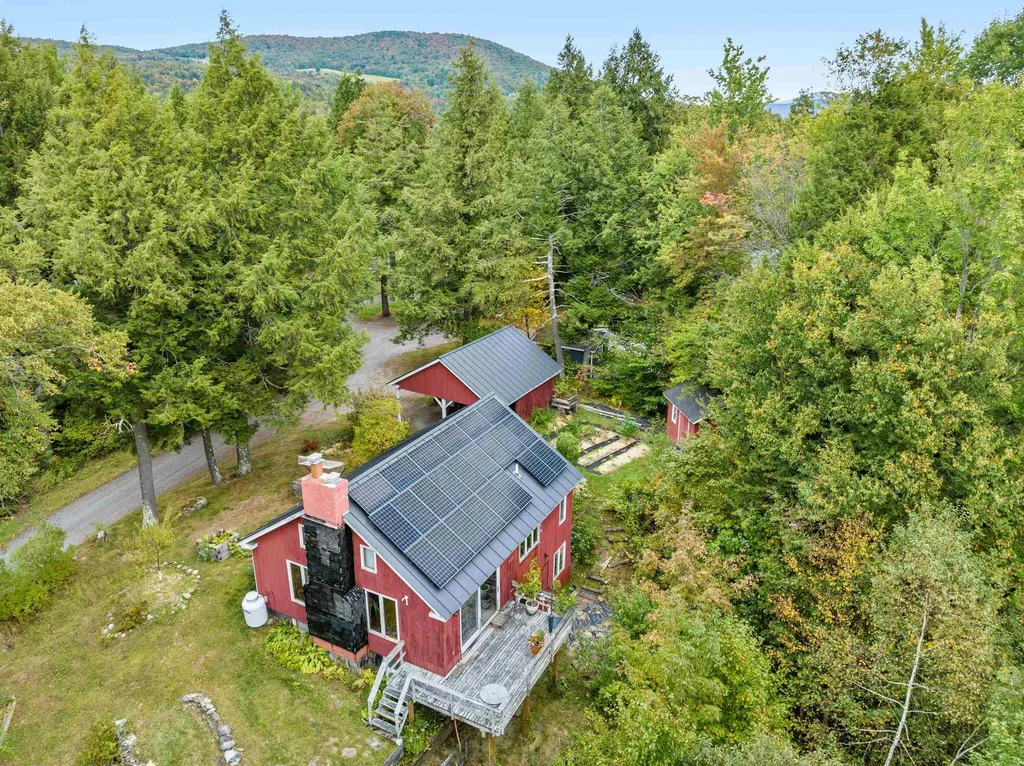 42 Catamount Lane Fayston VT 05673