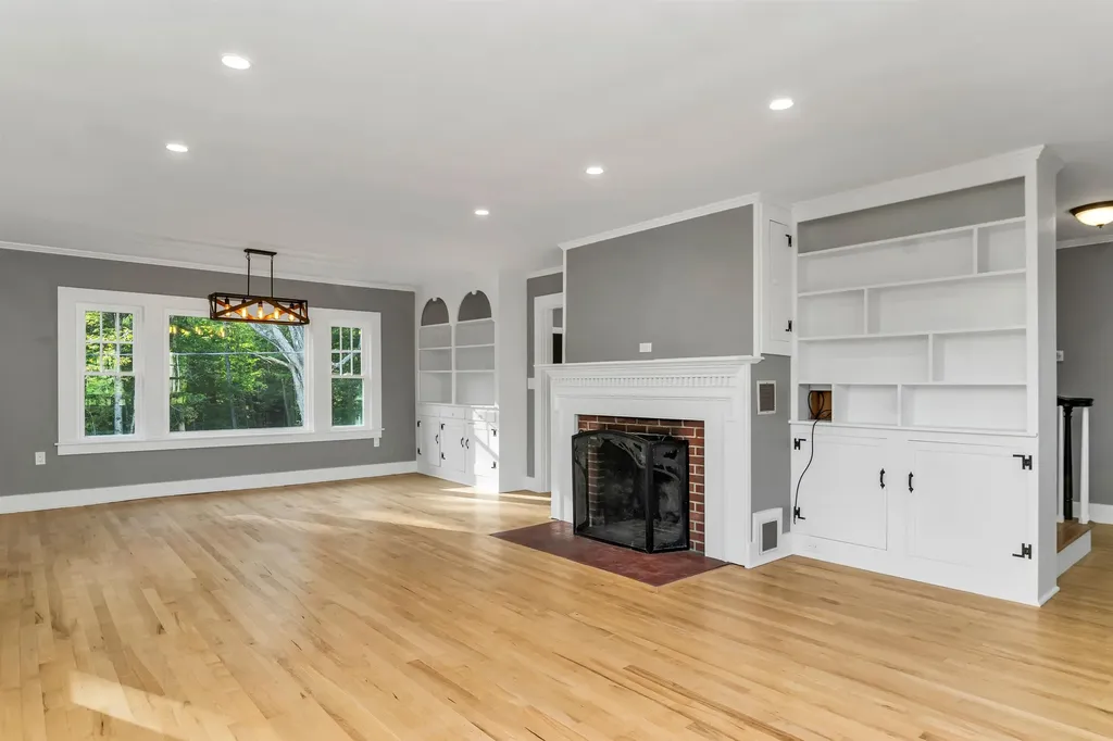 538 Governor Wentworth Highway Moultonborough NH 03254