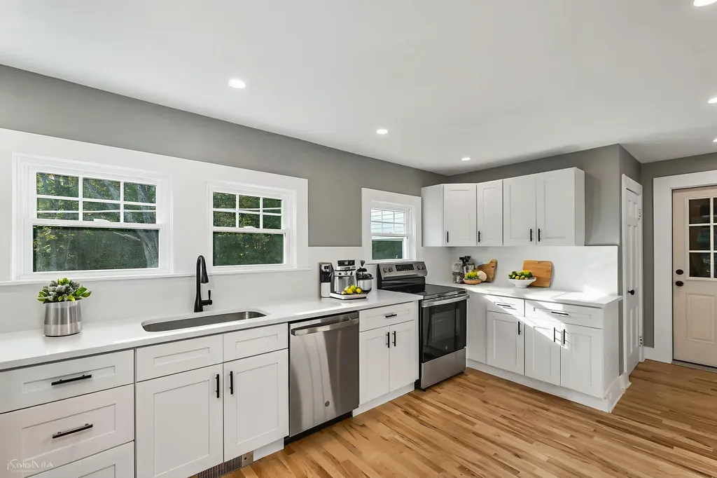 538 Governor Wentworth Highway Moultonborough NH 03254