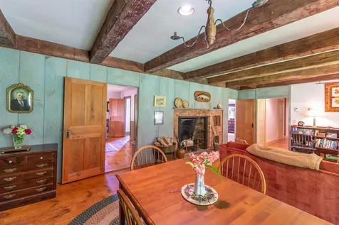 898 & 900 Bunker Hill Road Tamworth NH 03883