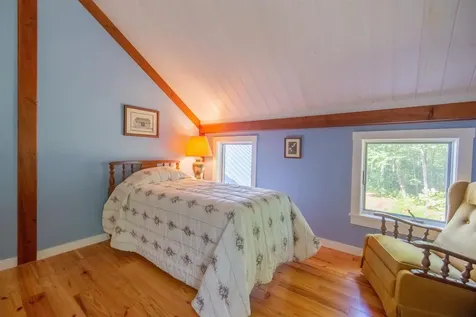 898 & 900 Bunker Hill Road Tamworth NH 03883