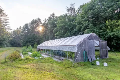 898 & 900 Bunker Hill Road Tamworth NH 03883