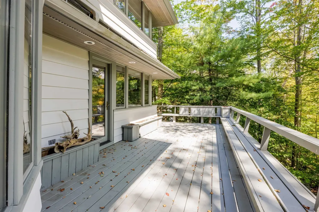 16 Summit Drive Grantham NH 03753