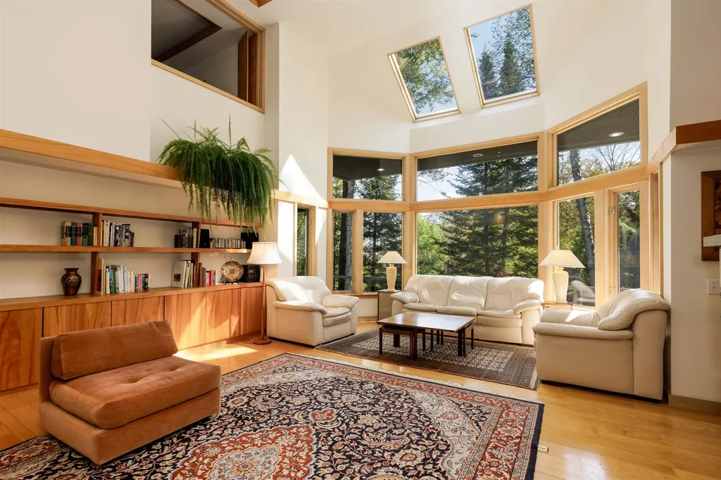 16 Summit Drive Grantham NH 03753