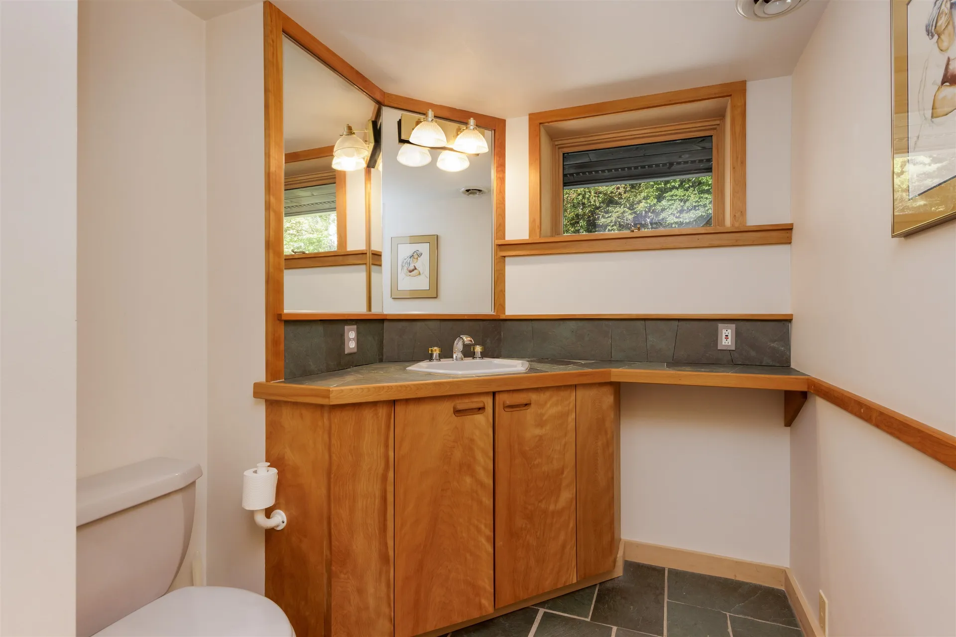 16 Summit Drive Grantham NH 03753