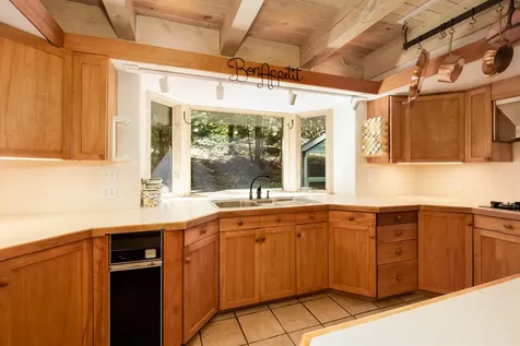 16 Summit Drive Grantham NH 03753