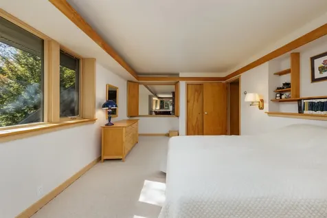 16 Summit Drive Grantham NH 03753