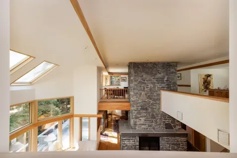 16 Summit Drive Grantham NH 03753