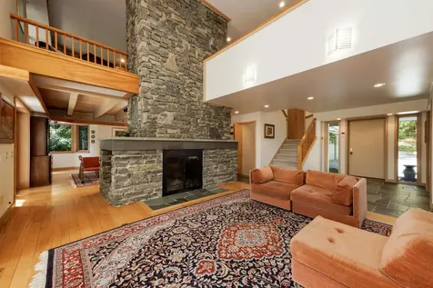 16 Summit Drive Grantham NH 03753