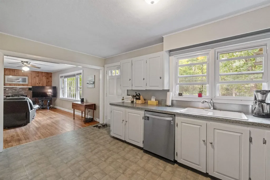 362 Old Henniker Road Hopkinton NH 03229