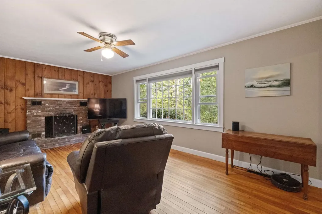 362 Old Henniker Road Hopkinton NH 03229