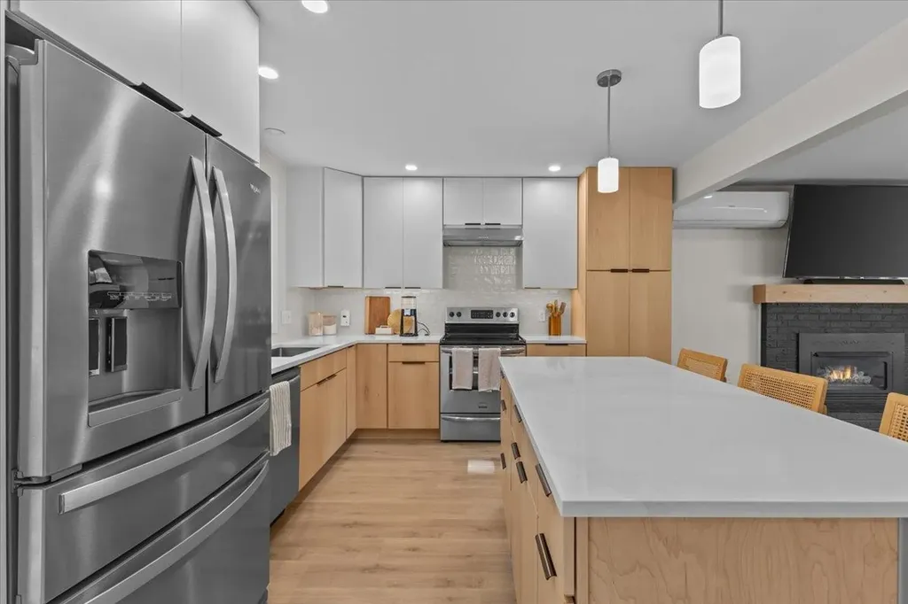 65 Greenbriar Drive Essex VT 05452