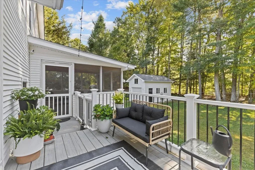 65 Greenbriar Drive Essex VT 05452