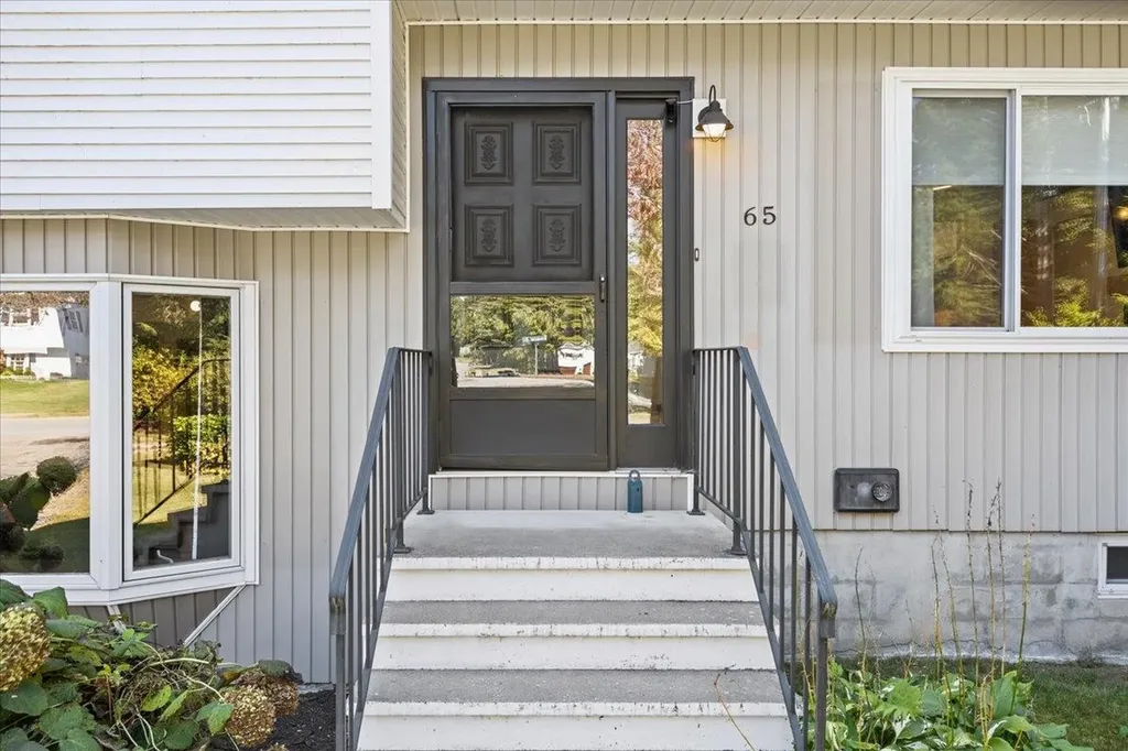 65 Greenbriar Drive Essex VT 05452