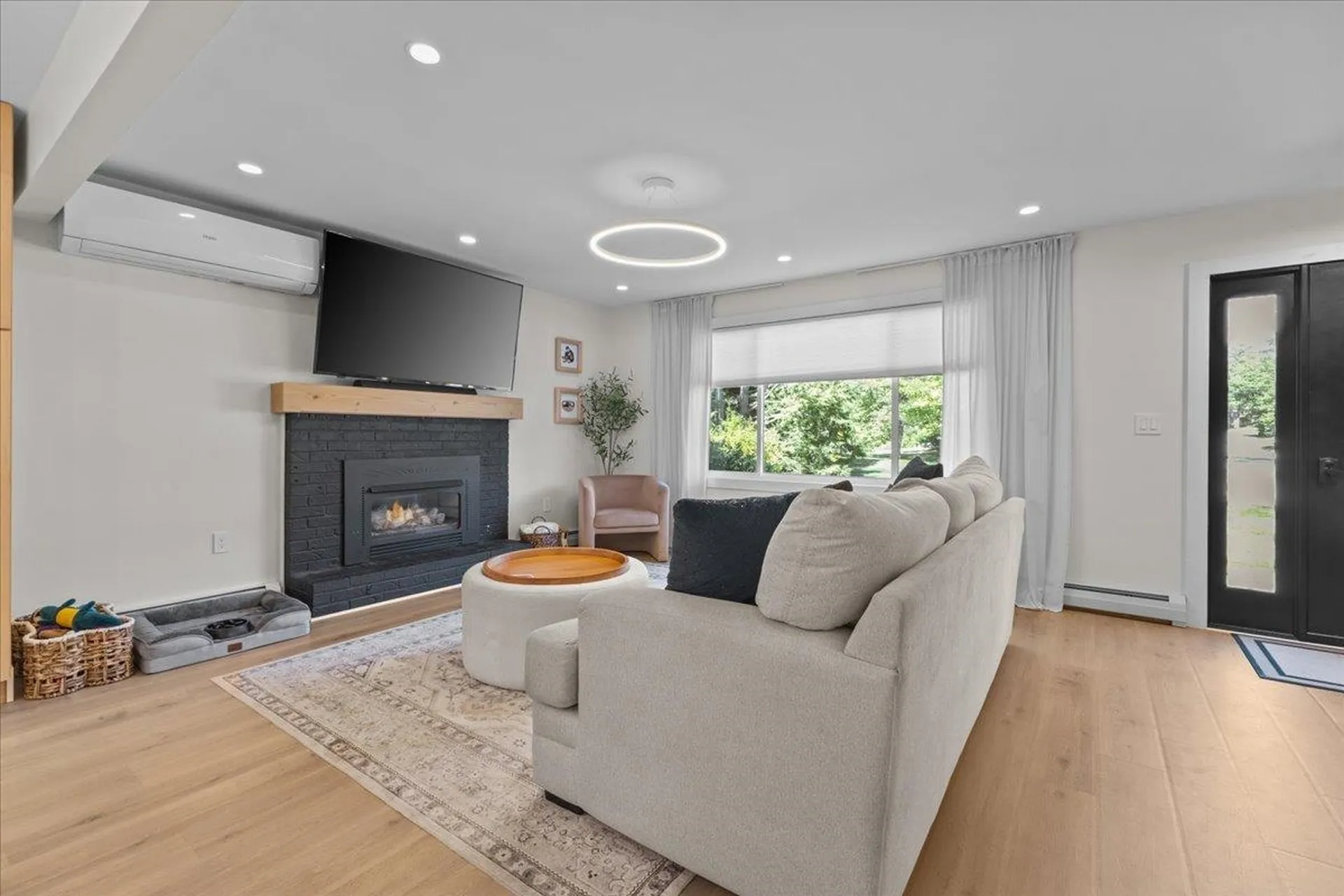 65 Greenbriar Drive Essex VT 05452