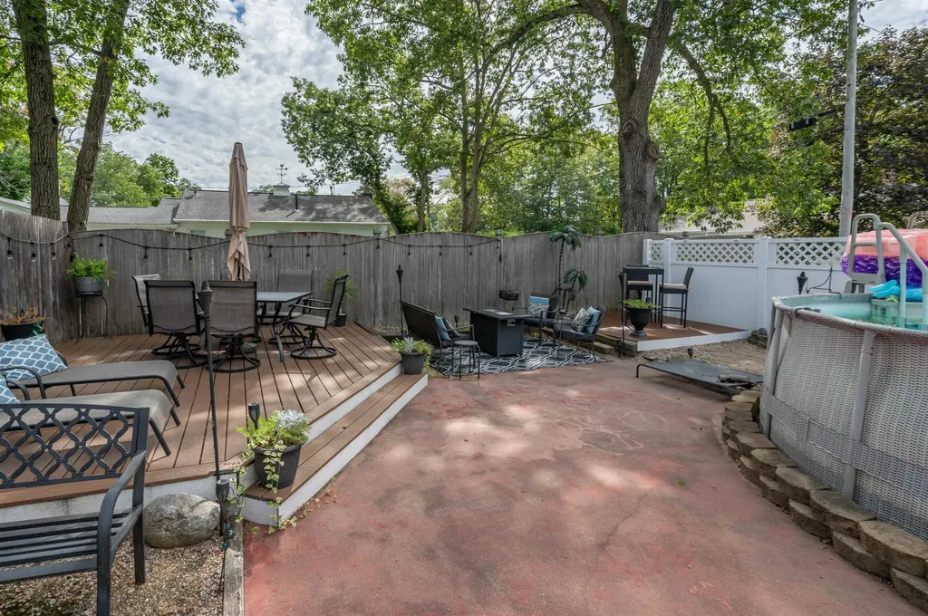 10 Glenwood Avenue Manchester NH 03102