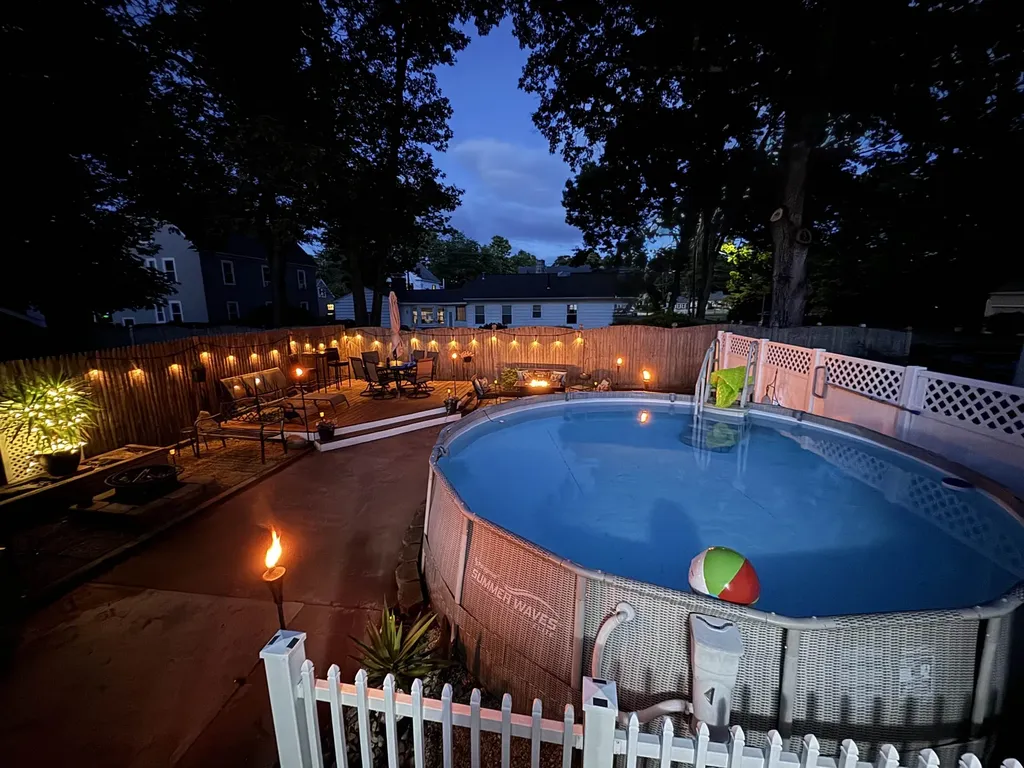 10 Glenwood Avenue Manchester NH 03102