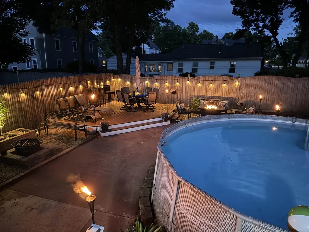 10 Glenwood Avenue Manchester NH 03102