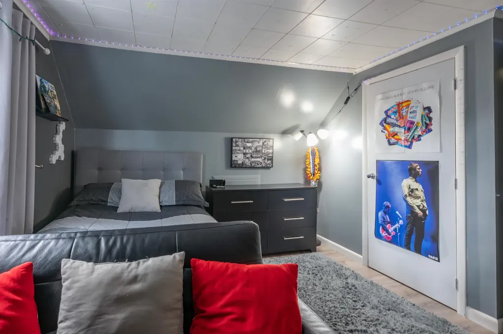 10 Glenwood Avenue Manchester NH 03102