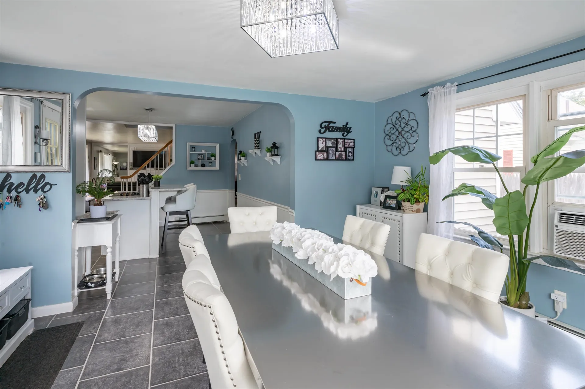 10 Glenwood Avenue Manchester NH 03102